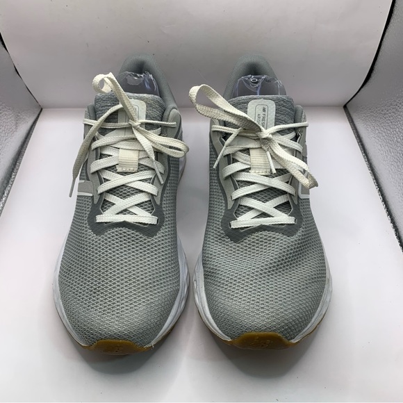 New Balance Men's Arishi Fresh Foam V4 Running Shoe size 9 - Picture 2 of 8